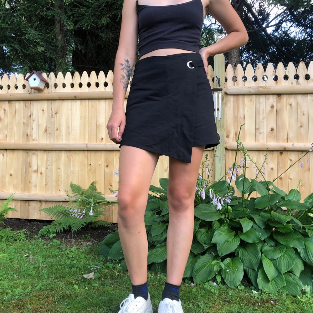 Black Skort - Modern
